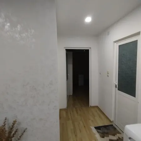 The Guest 2 Bedrooms * Fier