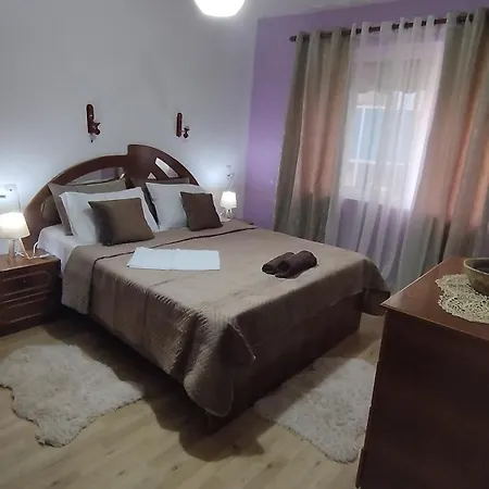 The Guest 2 Bedrooms *